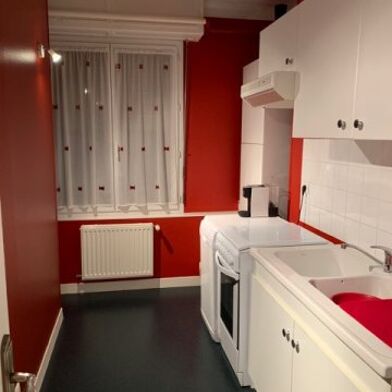 Appartement 4 pièces 790 €