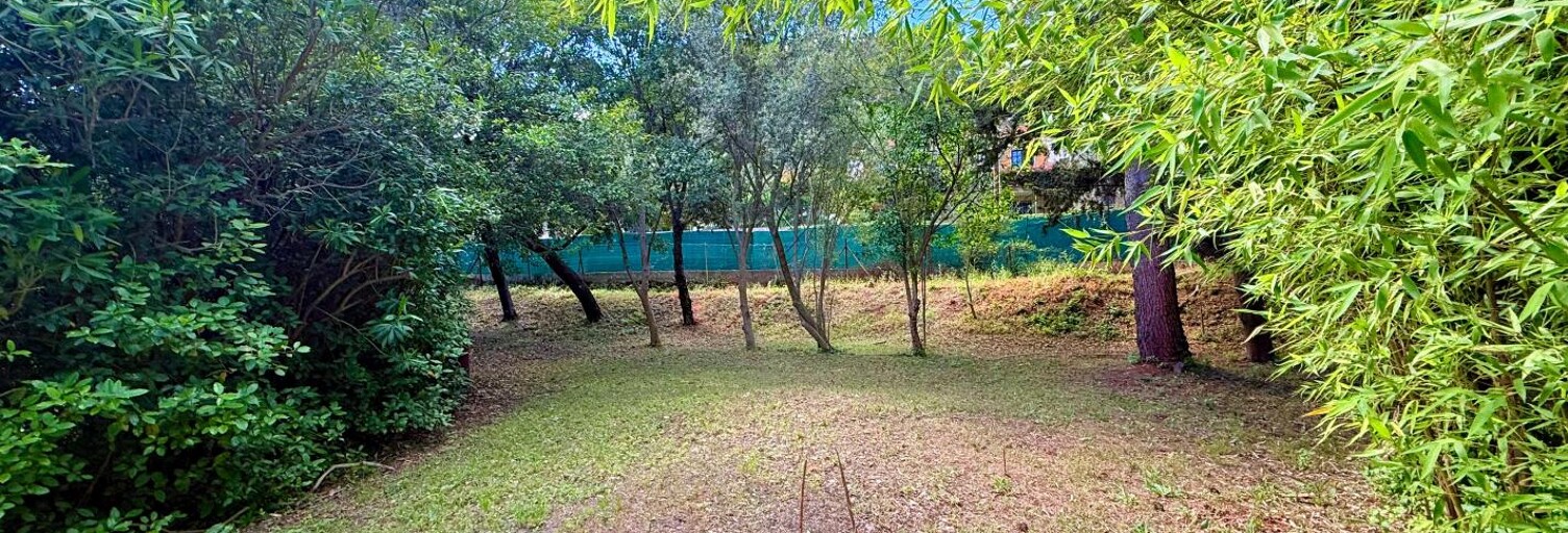 Terrain  637 m² à vendre à La Farlède (83210)