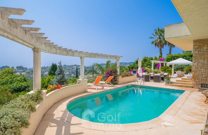 Villa avec vue mer panoramique   Hauters de Golf-Juan 225 m2 — photo 4