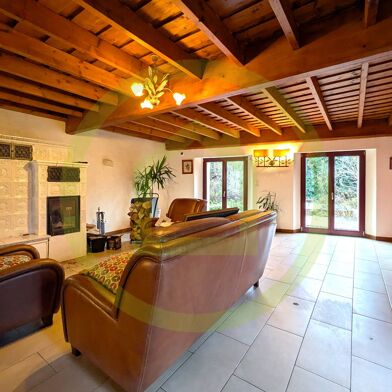 Maison 16 pièces 630000 €