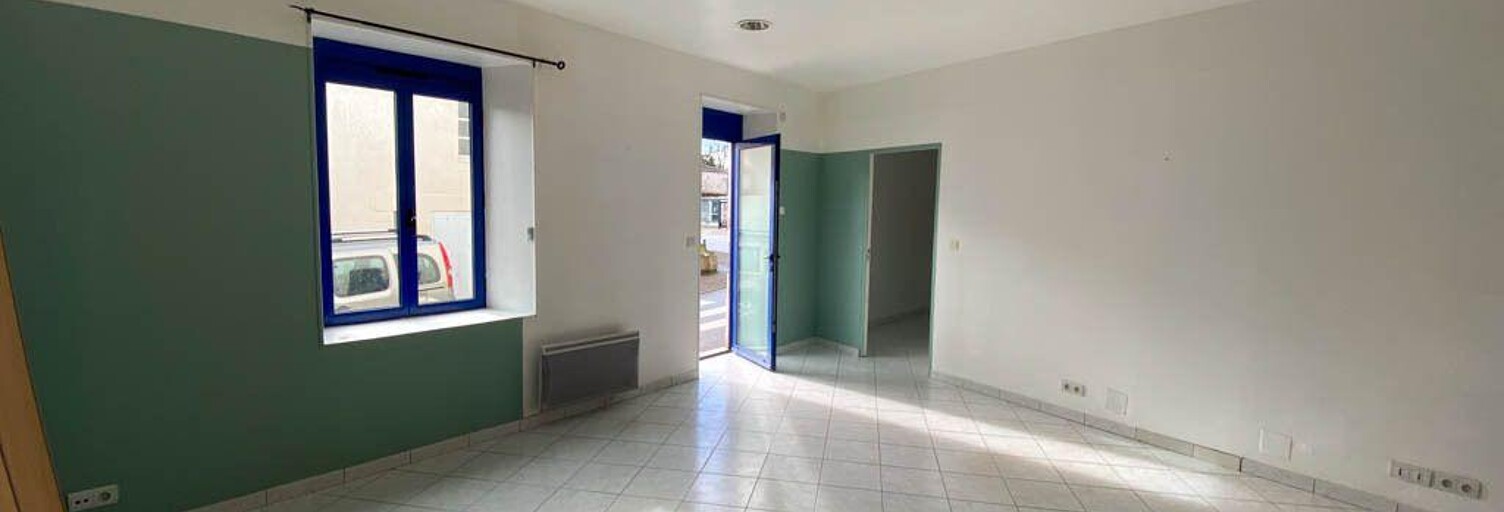 Immeuble  131 m² à vendre à Saint-Vincent-Sterlanges (85110)