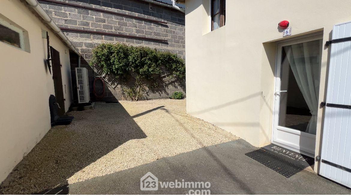 Photo Maison - 104m² - Saint-Pardoux-Soutiers image 2/4