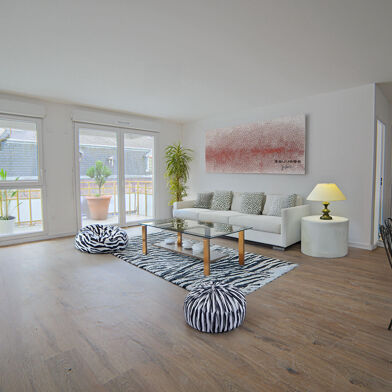 Appartement 4 pièces 990 €