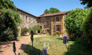 Maison 14 Pièces  m² à vendre à Savigny (69210)