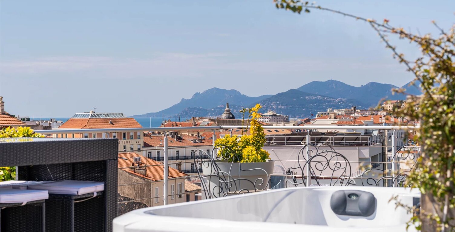 CANNES CENTRE PENTHOUSE TOIT TERASSE — photo 1