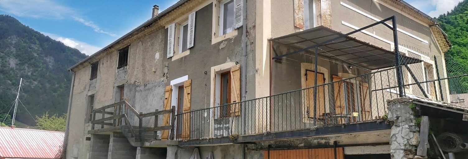 Immeuble  384 m² à vendre à Corps (38970)