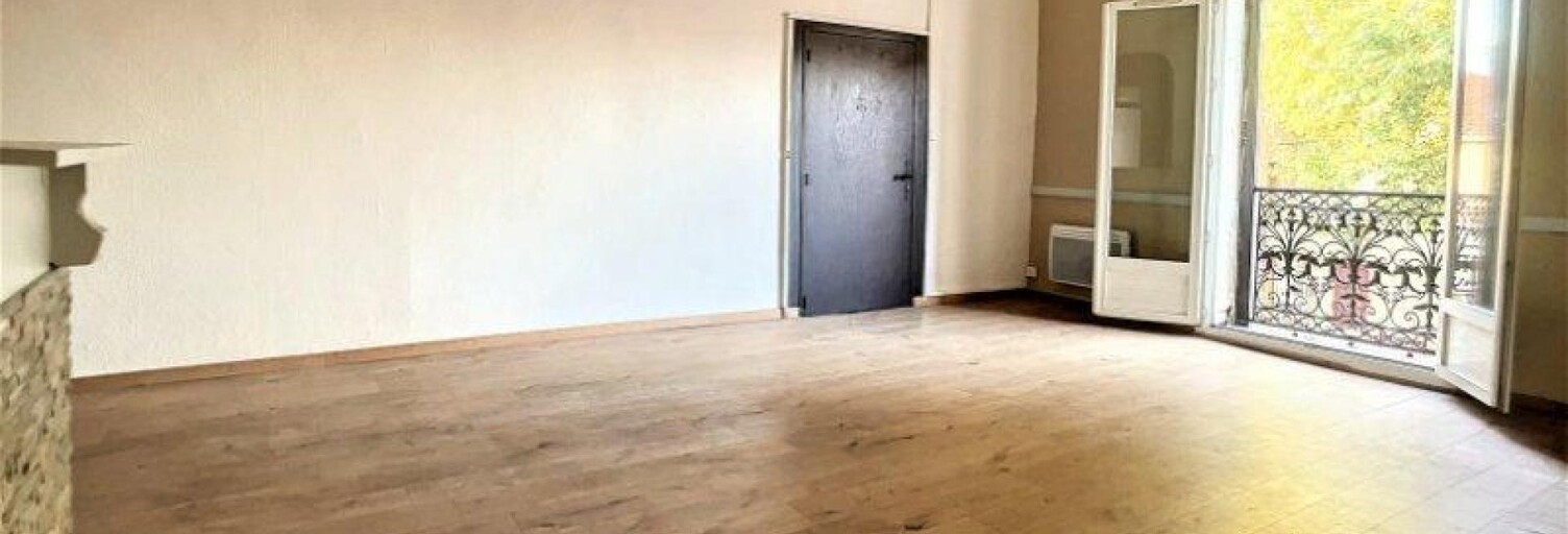 Immeuble  325 m² à vendre à Baho (66540)