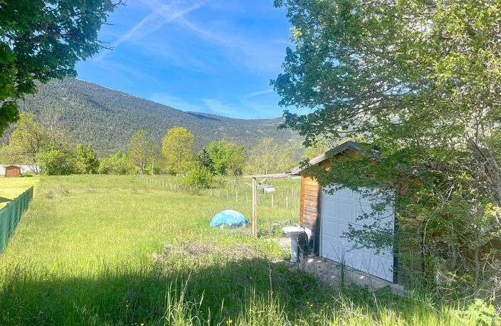Terrain de 1202 m² viabilisé constructible — photo 3