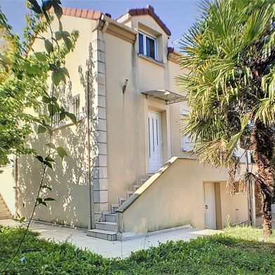 Maison 8 pièces 448500 €