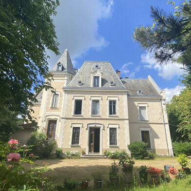 Maison 18 pièces 600000 €