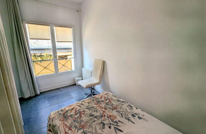 Appartement en location 1150 EUR par mois à Sceaux (92) — photo 3