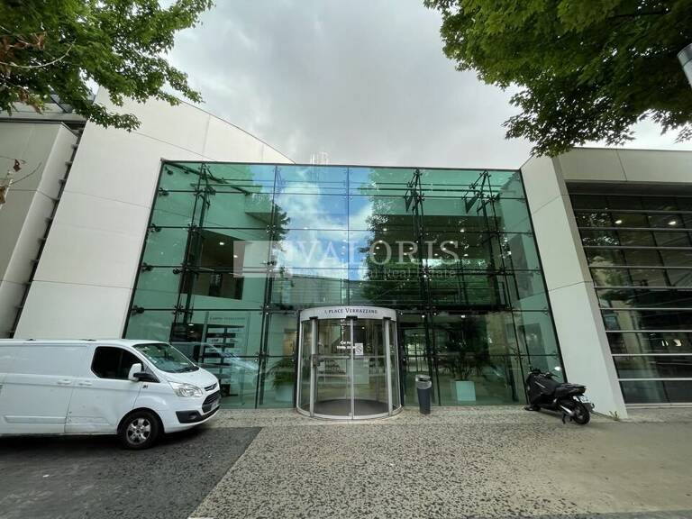 BUREAUX à LOUER — photo 1