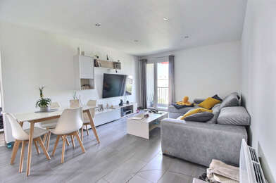 Appartement 4 pièces 235000 €