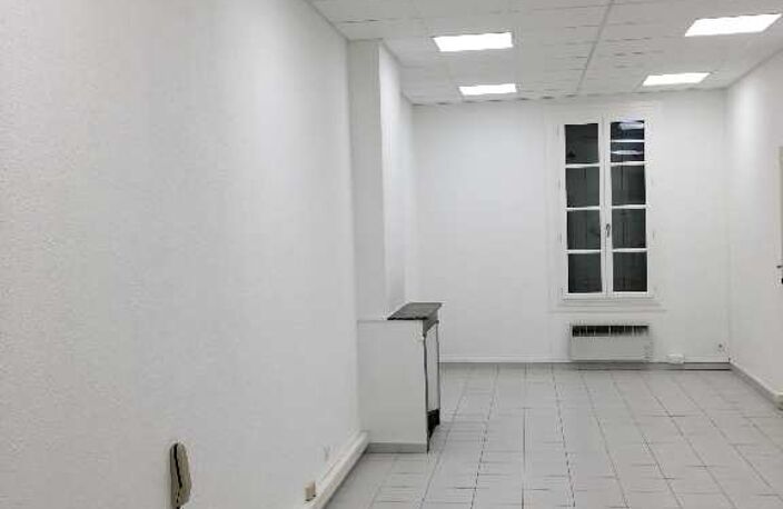 Bureau — photo 2
