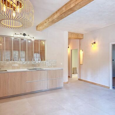 Appartement 4 pièces 330000 €