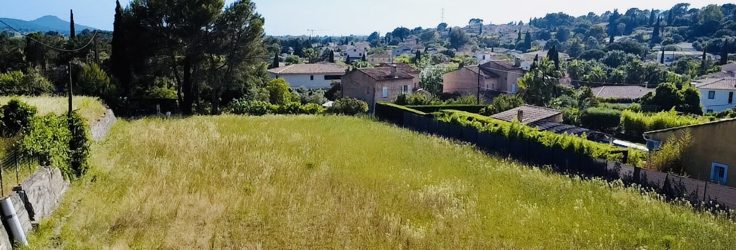 Terrain  1200 m² à vendre à La Crau (83260)