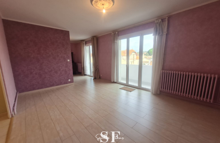 AGEN CENTRE- APPARTEMENT AVEC BALCON ET PARKING — photo 3