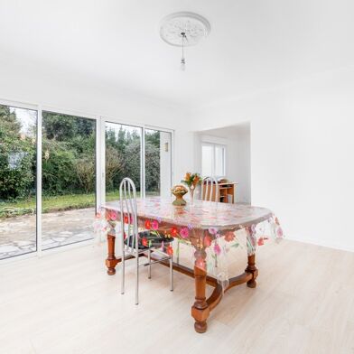 Maison 4 pièces 372750 €