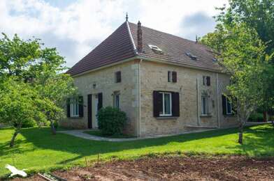 Maison 8 pièces 395000 €