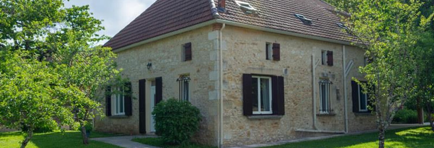 Maison 8 Pièces 208 m² à vendre à Montcabrier (46700)