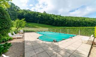 Maison 8 Pièces 208 m² à vendre à Montcabrier (46700)