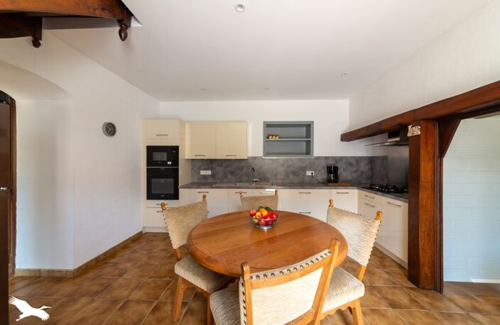 Maison en pierre de 8 pièces principales — photo 5