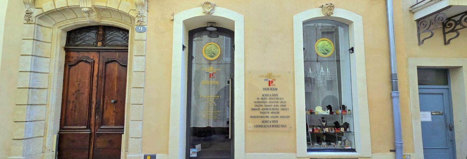 Commerce  95 m² à vendre à Nîmes (30000)