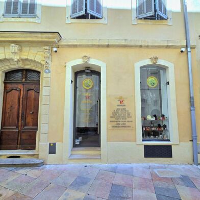 Commerce  170000 €