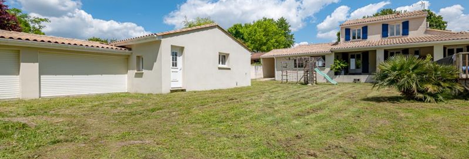 Maison 9 Pièces 229 m² à vendre à Germignac (17520)