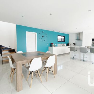 Maison 5 pièces 520000 €