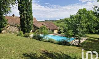 Maison 9 Pièces 205 m² à vendre à Saint-Jean-d'Estissac (24140)