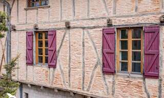 Maison 8 Pièces 223 m² à vendre à Castelnau-de-Montmiral (81140)