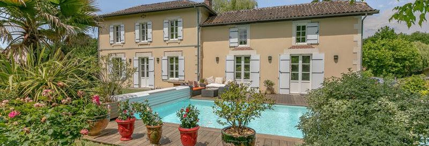 Maison 11 Pièces 230 m² à vendre à Mios (33380)