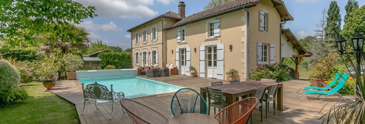 Maison 11 Pièces 230 m² à vendre à Mios (33380)