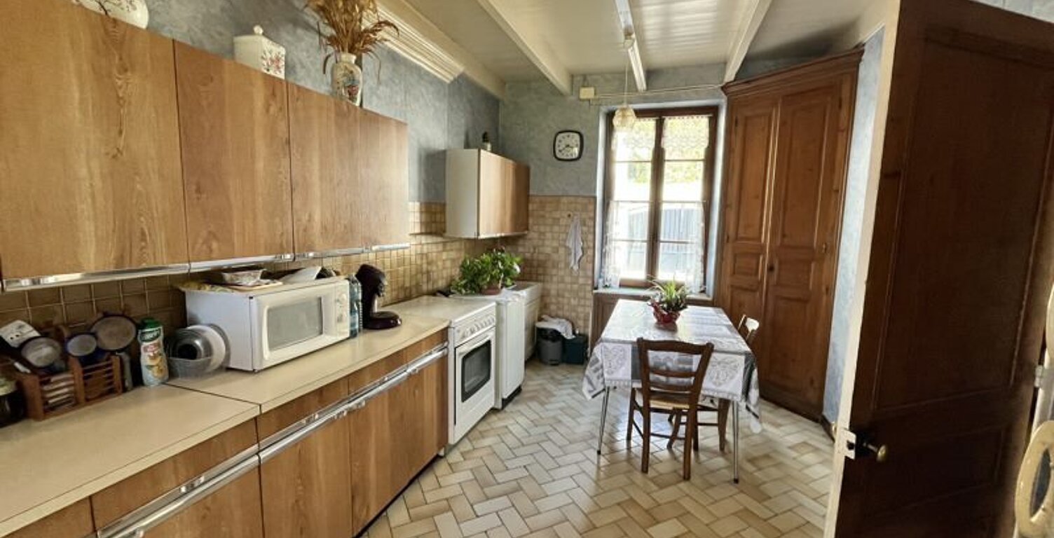 Maison de ville de 5 pièces principales — photo 1