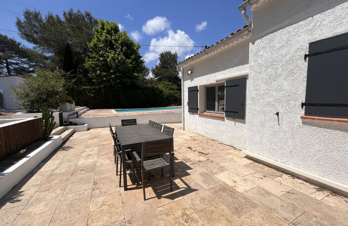 Villa 3/4 pièces 98 m2 avec piscine à Fréjus — photo 2