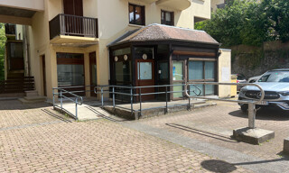 Commerce  124 m² à vendre à Saint-Pierre-d'Albigny (73250)