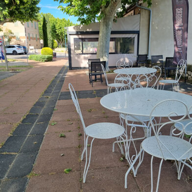 Commerce  132000 €