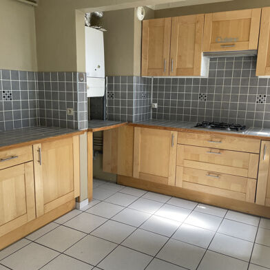 Appartement 4 pièces 93500 €