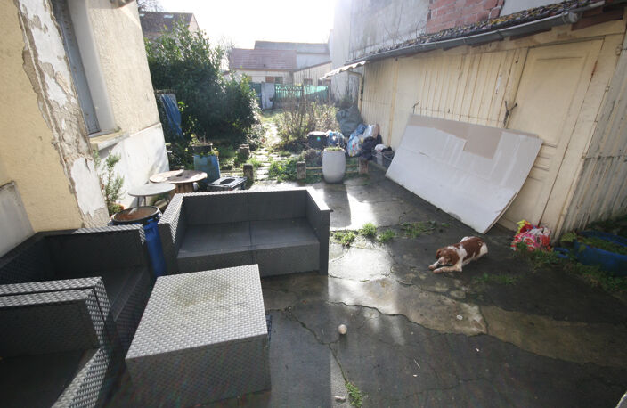 EN EXCLUSIVITE : MAISON A RENOVER A REIMS — photo 3