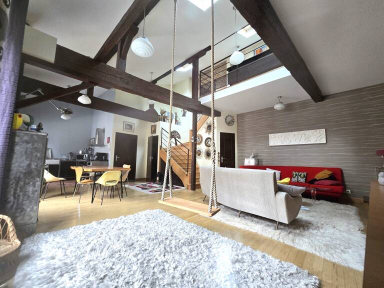 TOULOUSE SAINT SERNIN - T3 EN DUPLEX DE 100 M2 ENVIRON HABITABLE — photo 1