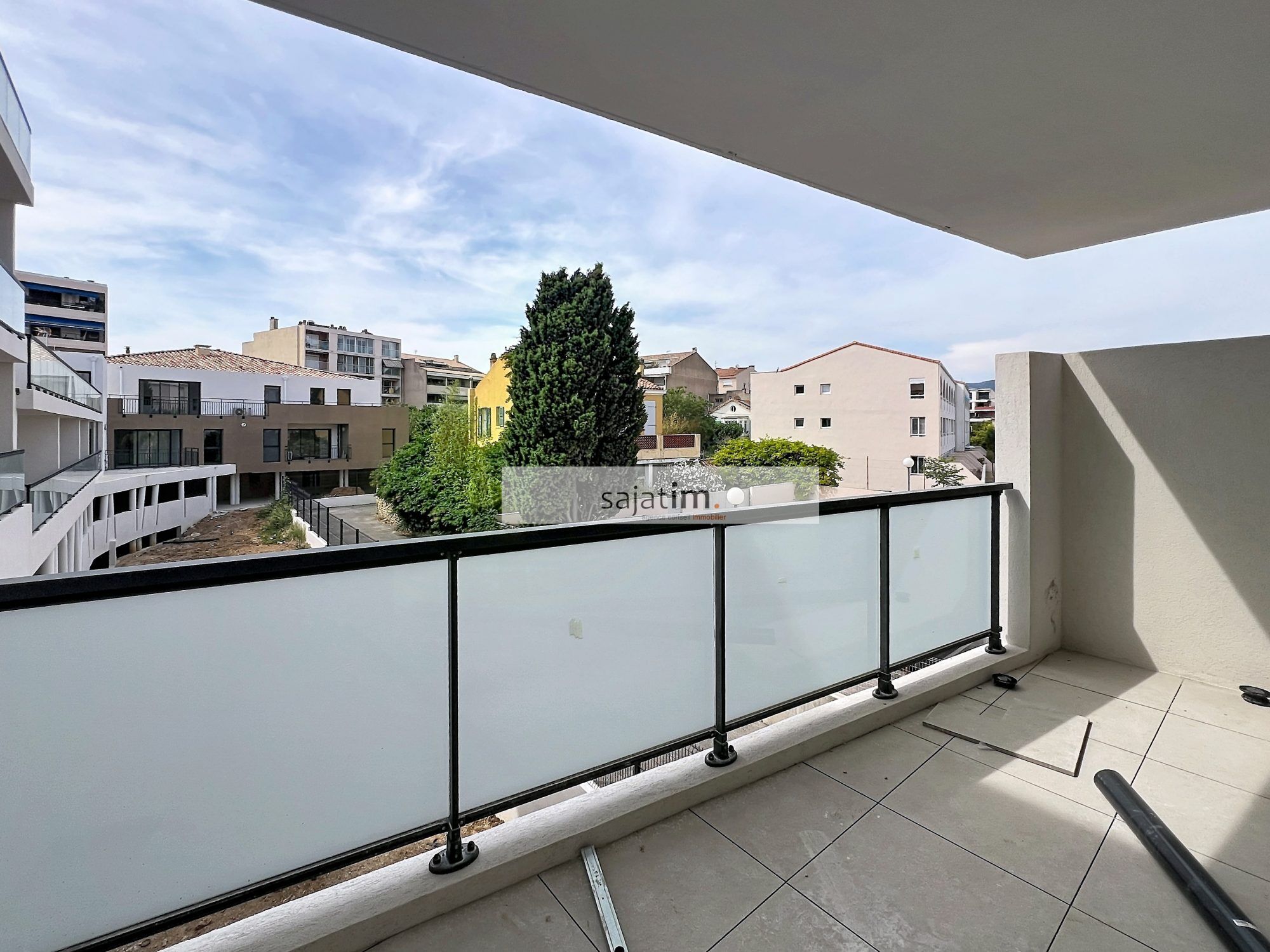 Agence immobilière de Sajatim