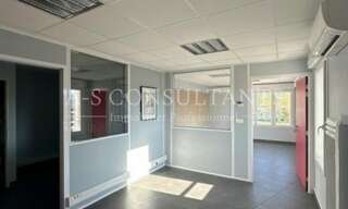 Bureau  145 m² à louer à Chambéry (73000)