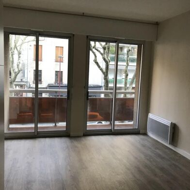 Appartement 2 pièces 485 €