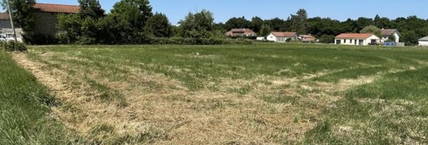 Terrain  920 m² à vendre à Brugheas (03700)