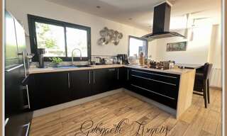 Maison 12 Pièces 230 m² à vendre à Plougastel-Daoulas (29470)