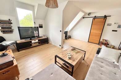 Appartement 4 pièces 299250 €