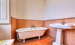 Maison 17 Pièces 500 m² à vendre à Marseille 9 (13009)