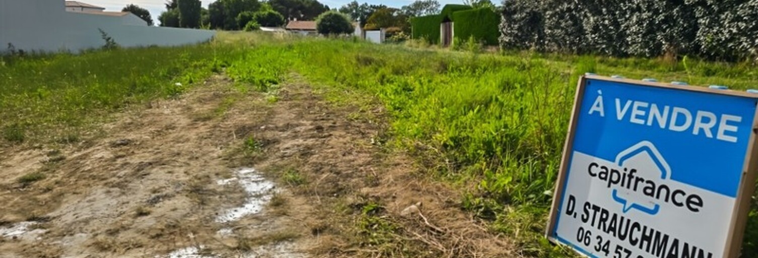 Terrain  394 m² à vendre à Saint-Laurent-de-la-Prée (17450)