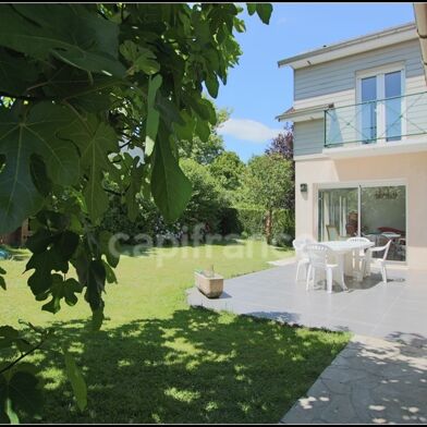Maison 8 pièces 498000 €